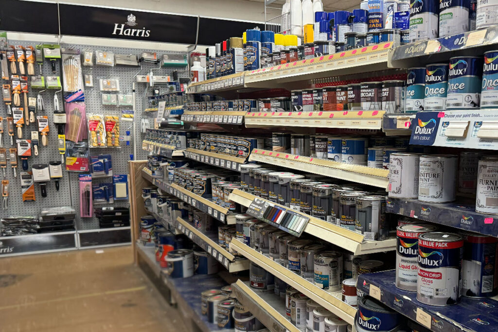 Wide selection of painting and decorating supplies for trade and DIY